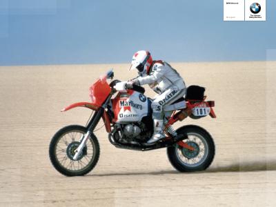  - 120726_bmw_gs_legende_wallpaper_04_1600x1200.jpg