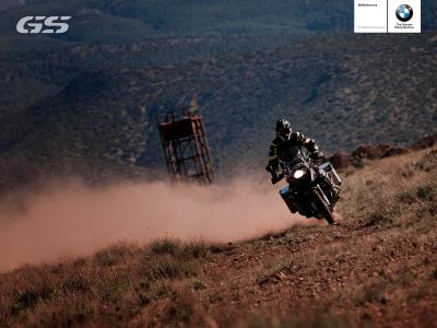  - wallpaper_1600x1200_r1200gsadv_02.jpg